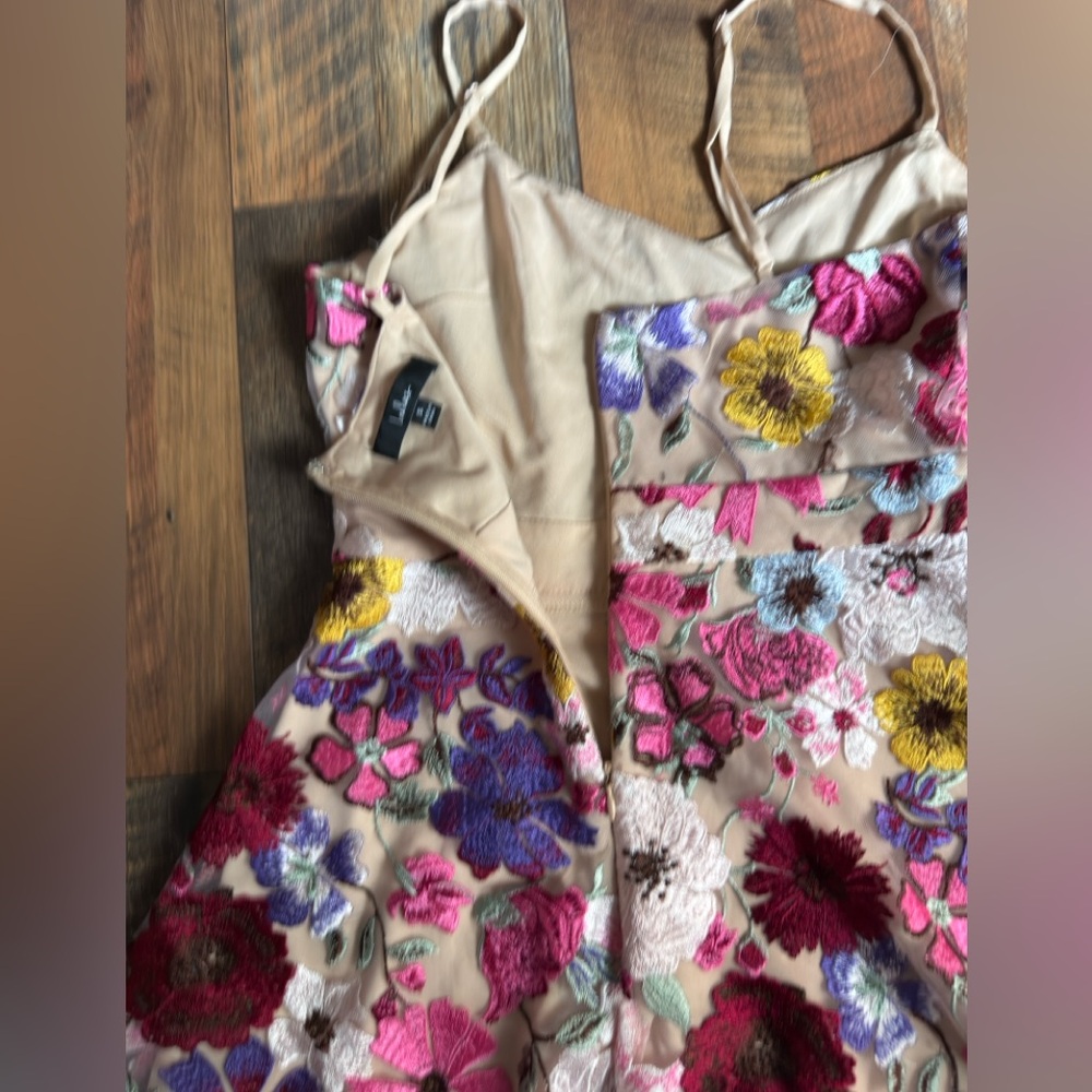 Lulus Garden Grandeur Dress Beige Floral Embroidered A-Line Mini Size small s - Picture 12 of 13